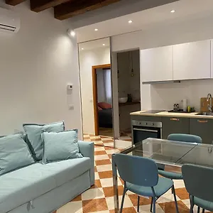  Appartamento Ca' Degli Specchieri - A Due Passi Da Piazza San Marco