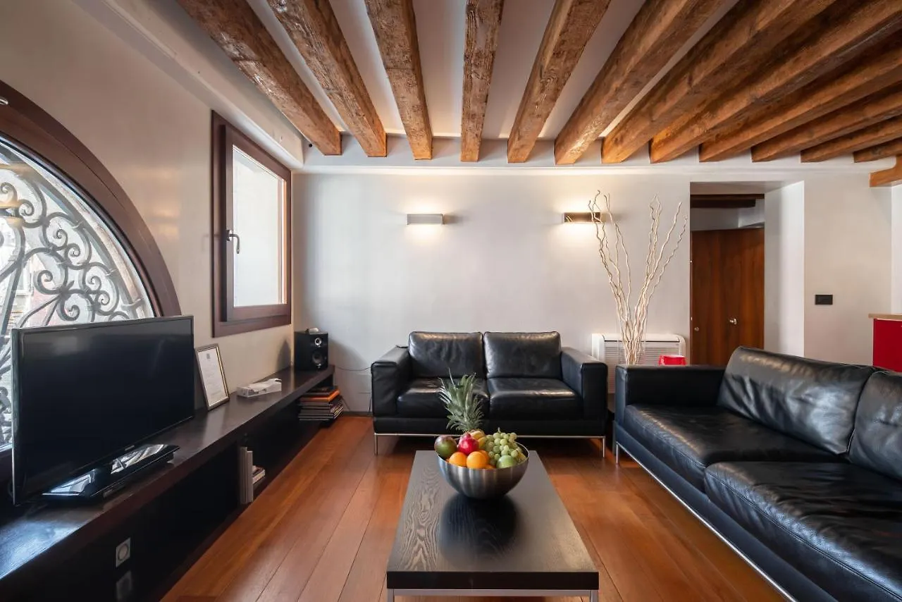 Apartamento Ve.N.I.Ce Cera San Moise Venecia