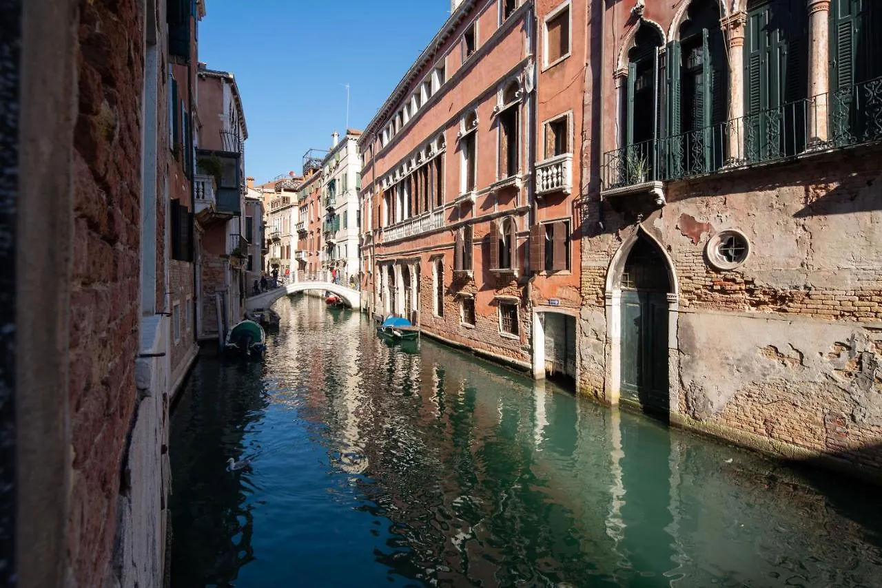 Apartamento Ve.N.I.Ce Cera San Moise Venecia